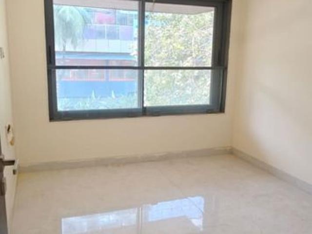 Resale | 2 BHK 700 Sq.Ft. Apartment in Zindagi CHS