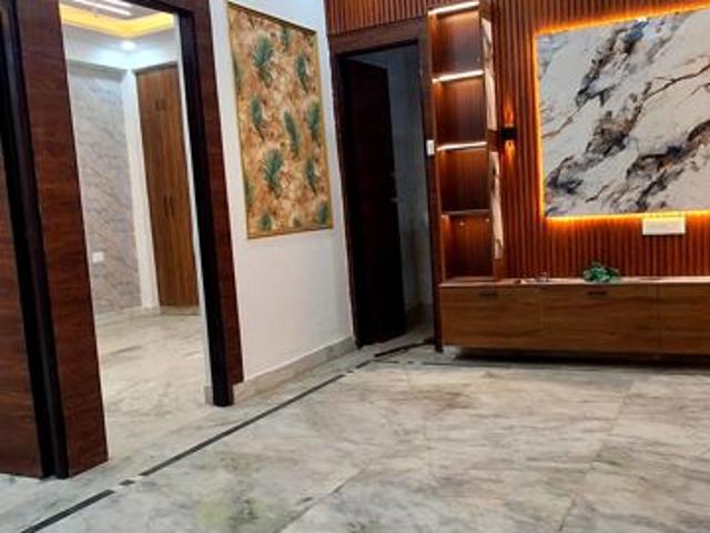 Resale | 2 BHK 700 Sq.Ft. Apartment in Balaji Enclaves