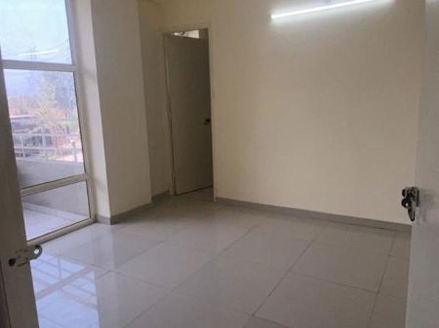 Resale | 2 BHK 700 Sq.Ft. Apartment in Pyramid Urban Homes 3