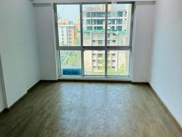 Resale | 2 BHK 700 Sq.Ft. Apartment in Rite Skyluxe