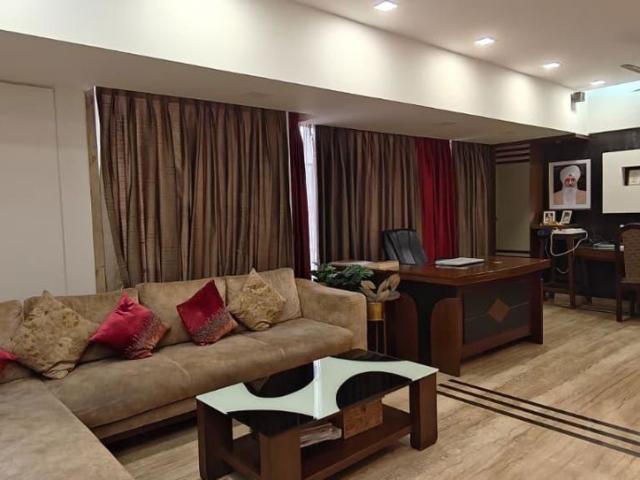Resale | 2 BHK 702 Sq.Ft. Apartment in Khar West