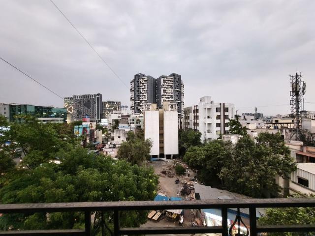 Resale | 2 BHK 715 Sq.Ft. Apartment in Kharadi