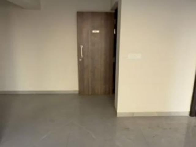 Resale | 2 BHK 716 Sq.Ft. Apartment in Hubtown The Premiere