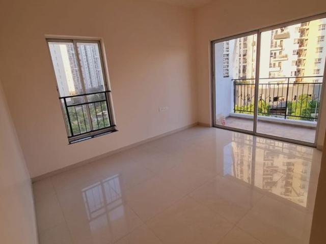 Resale | 2 BHK 710 Sq.Ft. Apartment in Godrej Rejuve
