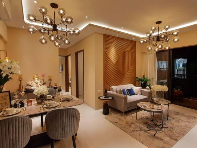 Resale | 2 BHK 710 Sq.Ft. Apartment in K Raheja Jade City