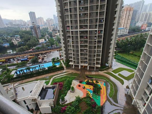 Resale | 2 BHK 711 Sq.Ft. Apartment in Kalpataru Immensa