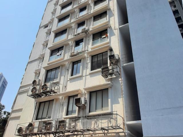 Resale | 2 BHK 712 Sq.Ft. Apartment in Je and Vee Vrindavan