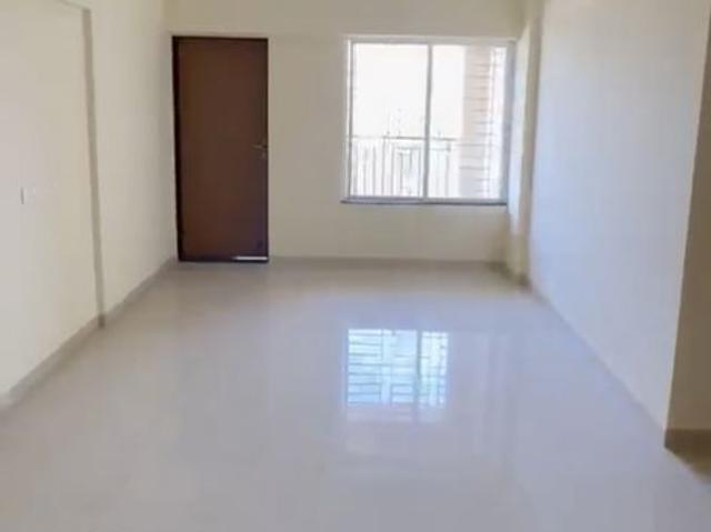 Resale | 2 BHK 727 Sq.Ft. Apartment in Vertical Alcinia
