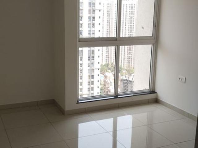 Resale | 2 BHK 720 Sq.Ft. Apartment in Godrej Emerald