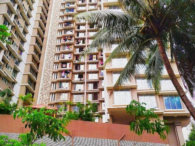 Resale | 2 BHK 720 Sq.Ft. Apartment in Kaustubh Platinum