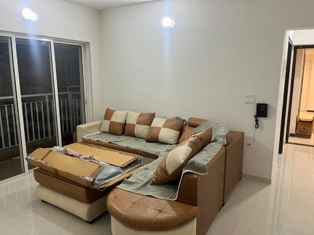 Resale | 2 BHK 720 Sq.Ft. Apartment in Lodha Amara