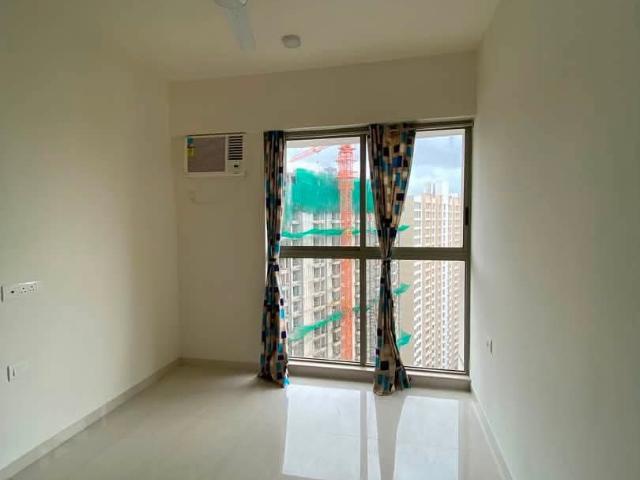 Resale | 2 BHK 720 Sq.Ft. Apartment in Lodha Crown Kolshet