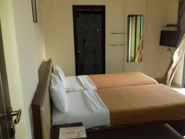 Resale | 2 BHK 720 Sq.Ft. Apartment in Marol