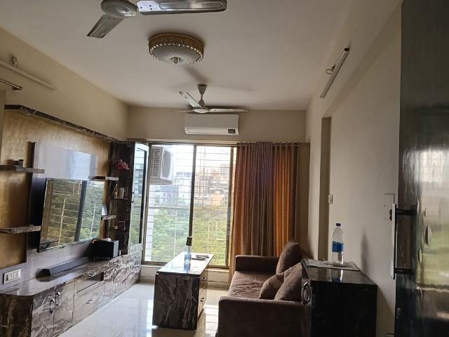 Resale | 2 BHK 720 Sq.Ft. Apartment in Strawberry Onyx