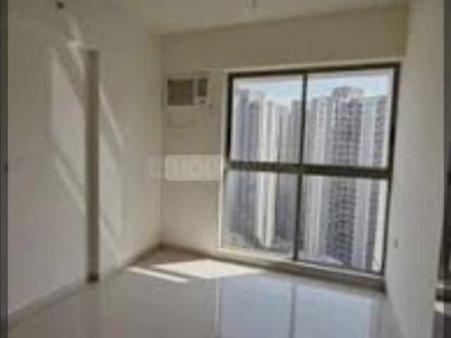 Resale | 2 BHK 722 Sq.Ft. Apartment in Lodha Amara Tower 23