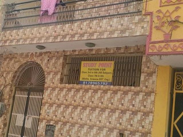 Resale | 2 BHK + 72 Sq.Yd. Independent House in Sector 7