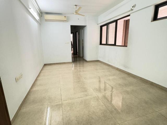 Resale | 2 BHK 734 Sq.Ft. Apartment in Lodha Palava City Lakeshore Greens
