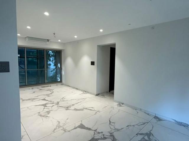 Resale | 2 BHK 735 Sq.Ft. Apartment in Vascon Orchids