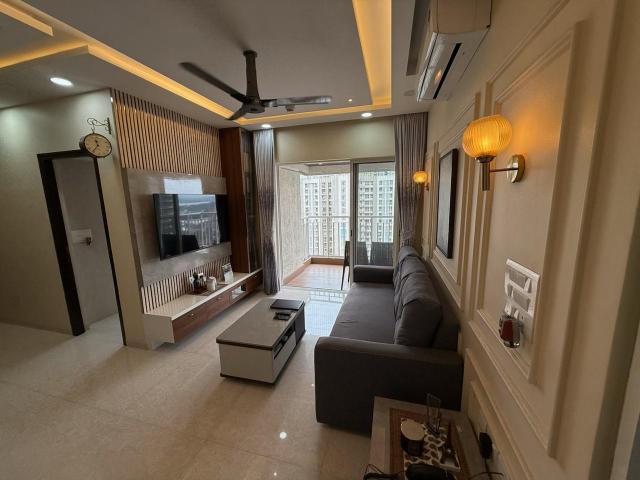 Resale | 2 BHK 735 Sq.Ft. Apartment in Lodha Amara