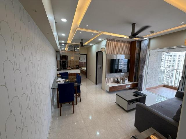 Resale | 2 BHK 735 Sq.Ft. Apartment in Lodha Amara