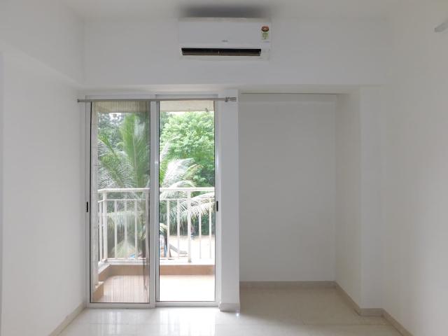 Resale | 2 BHK 735 Sq.Ft. Apartment in Lodha Amara