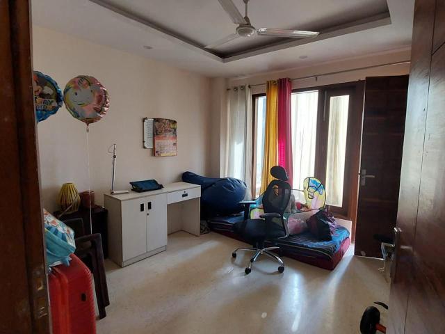 Resale | 2 BHK 735 Sq.Ft. Apartment in Signature Global Synera