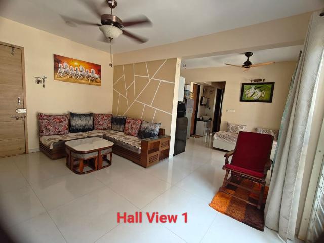 Resale | 2 BHK + 737 Sq.Ft. Apartment in Tathawade