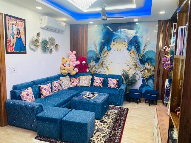 Resale | 2 BHK 731 Sq.Ft. Apartment in BPTP Discovery Park