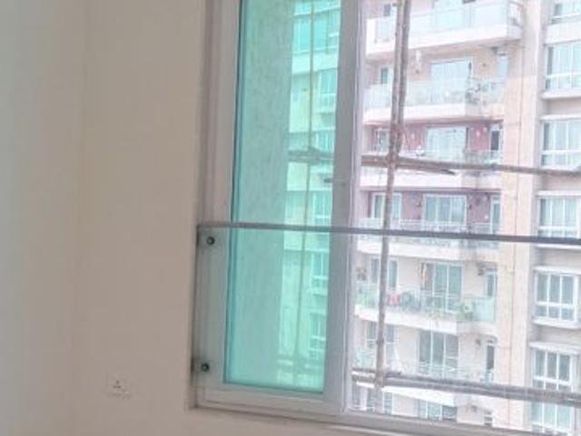 Resale | 2 BHK 733 Sq.Ft. Apartment in Neelam Senroofs