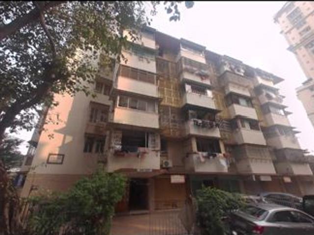 Resale | 2 BHK 744 Sq.Ft. Apartment in Shri Ratan Luxuria Ratan Annex