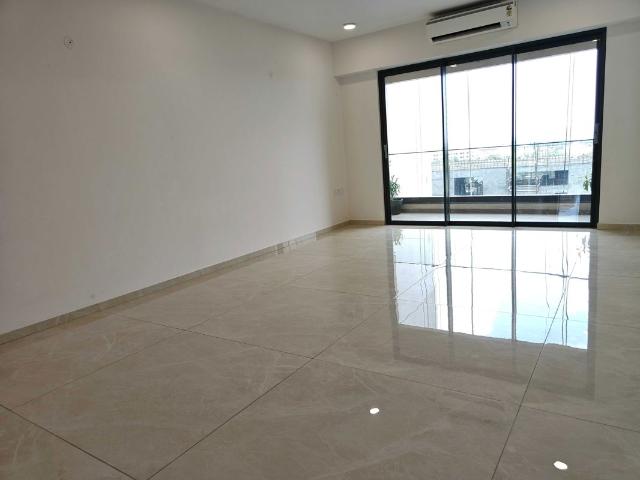 Resale | 2 BHK + 745 Sq.Ft. Apartment in Godrej Horizon Wadala