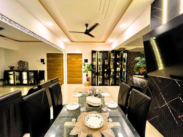 Resale | 2 BHK 749 Sq.Ft. Apartment in Mehta Marquina