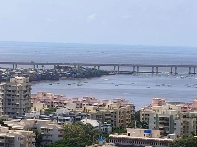 Resale | 2 BHK 740 Sq.Ft. Apartment in Piramal Mahalaxmi