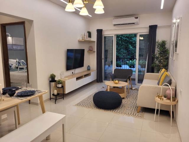 Resale | 2 BHK 743 Sq.Ft. Apartment in K Raheja Sterling