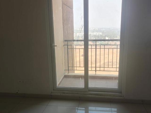 Resale | 2 BHK 754 Sq.Ft. Apartment in Shriram WYT Field
