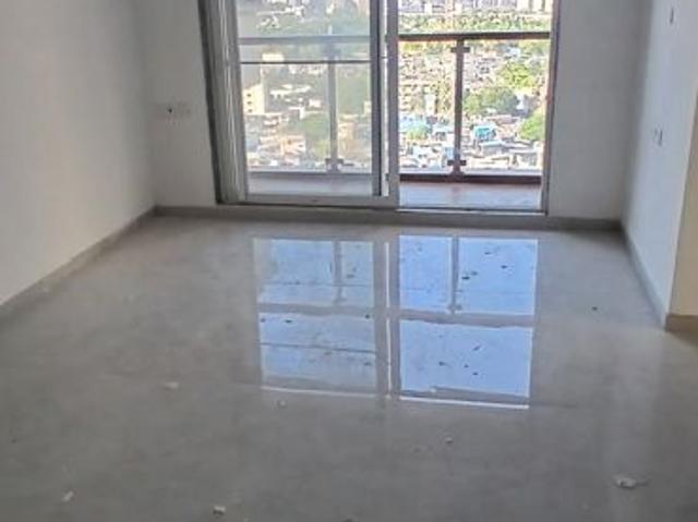 Resale | 2 BHK 750 Sq.Ft. Apartment in Vaibhav Queens Park