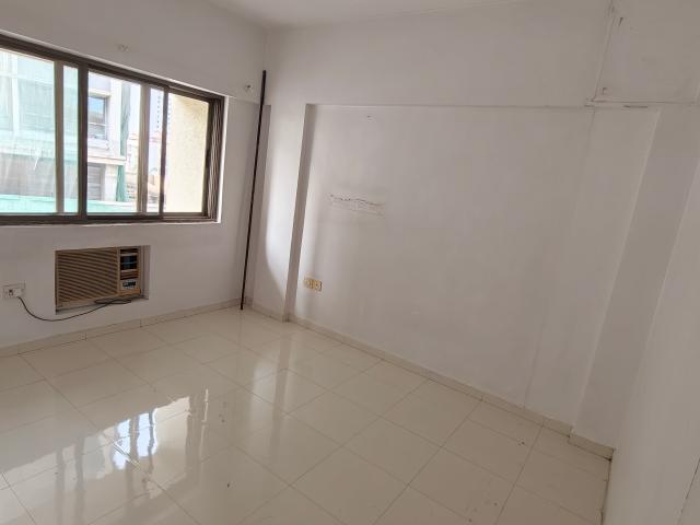 Resale | 2 BHK 750 Sq.Ft. Apartment in Bredco Viceroy Court