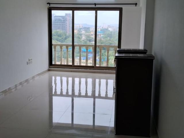 Resale | 2 BHK 750 Sq.Ft. Apartment in K Raheja Vistas