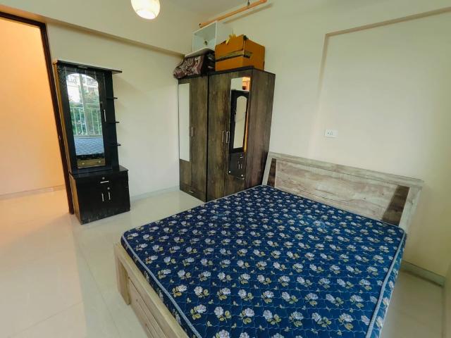 Resale | 2 BHK 750 Sq.Ft. Apartment in K Raheja Interface Heights