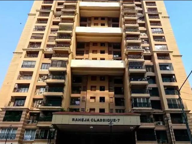 Resale | 2 BHK 750 Sq.Ft. Apartment in K Raheja Raheja Classique