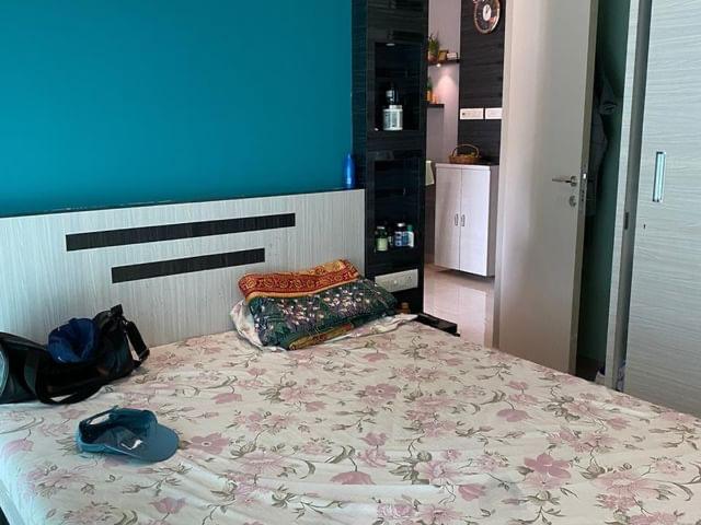 Resale | 2 BHK 750 Sq.Ft. Apartment in Kandivali West