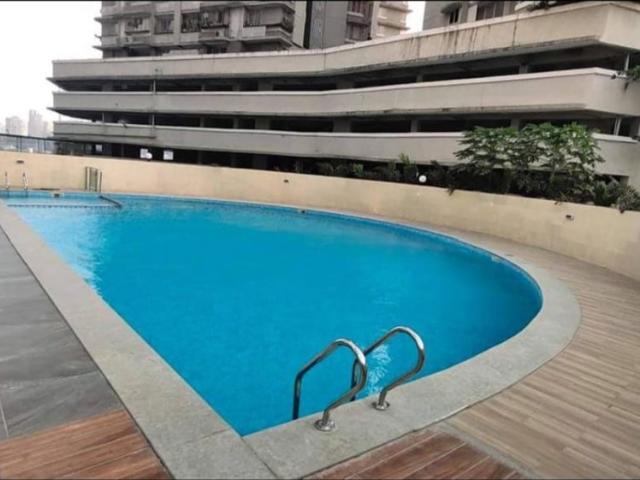 Resale | 2 BHK 750 Sq.Ft. Apartment in Rizvi Cedar
