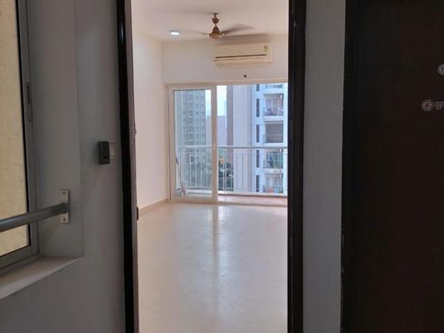 Resale | 2 BHK 750 Sq.Ft. Apartment in Runwal Chestnut
