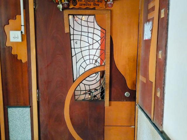 Resale | 2 BHK 750 Sq.Ft. Apartment in Runwal Estate Phase 2