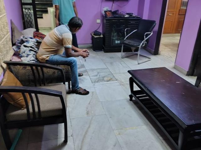 Resale | 2 BHK 750 Sq.Ft. Apartment in Shipra Suncity