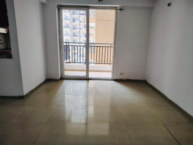 Resale | 2 BHK 752 Sq.Ft. Apartment in Gardenia Square 2