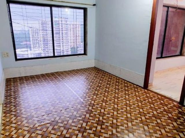 Resale | 2 BHK + 765 Sq.Ft. Apartment in Royal Palms Garden View