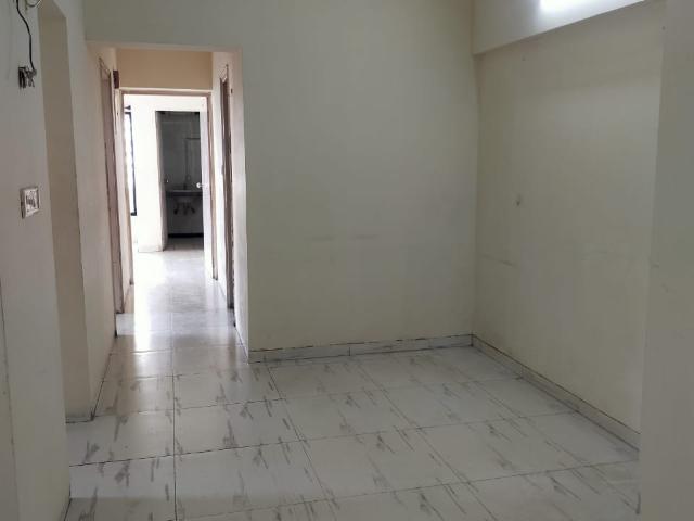 Resale | 2 BHK 766 Sq.Ft. Apartment in Royal Palms Garden View