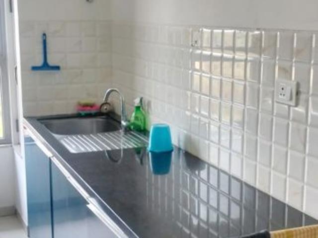 Resale | 2 BHK + 767 Sq.Ft. Apartment in Kalpataru Immensa C