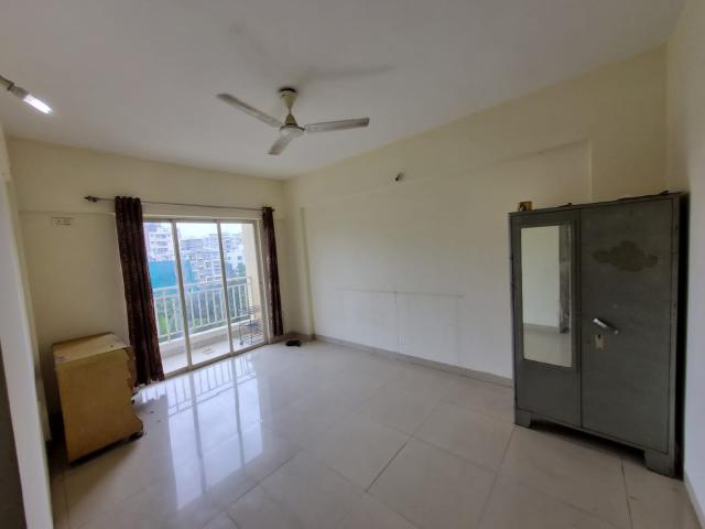 Resale | 2 BHK 761 Sq.Ft. Apartment in VTP Solitaire